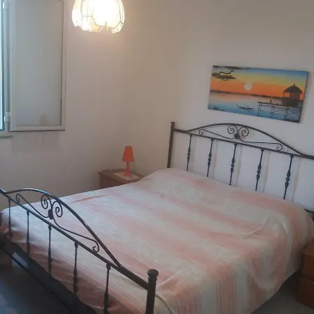 Apartment Casa Anna In Riva Al Mare *