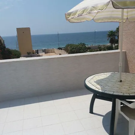 Casa Anna In Riva Al Mare