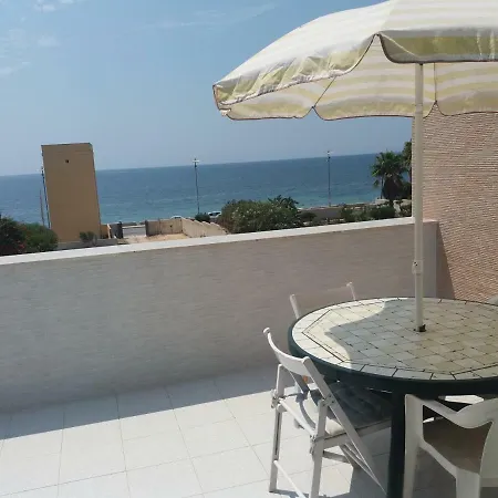 Casa Anna In Riva Al Mare *