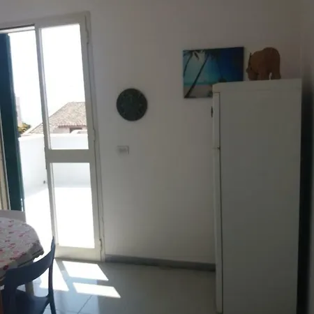 Apartment Casa Anna In Riva Al Mare