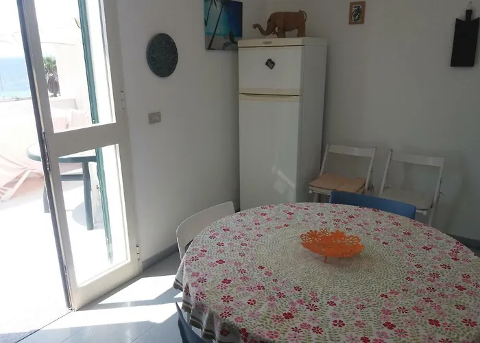 Apartment Casa Anna In Riva Al Mare